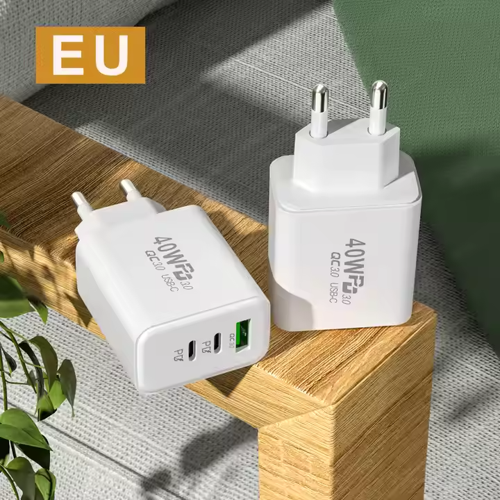 40W Schnell Ladegerät USB A 3.0 + 2 x USB C für iPhone Adapter Samsung Universal
