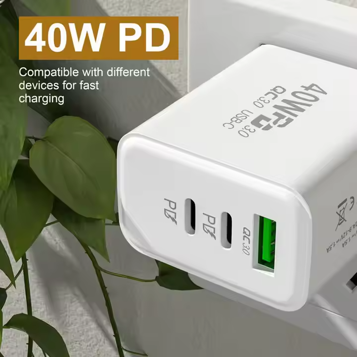 40W Schnell Ladegerät USB A 3.0 + 2 x USB C für iPhone Adapter Samsung Universal